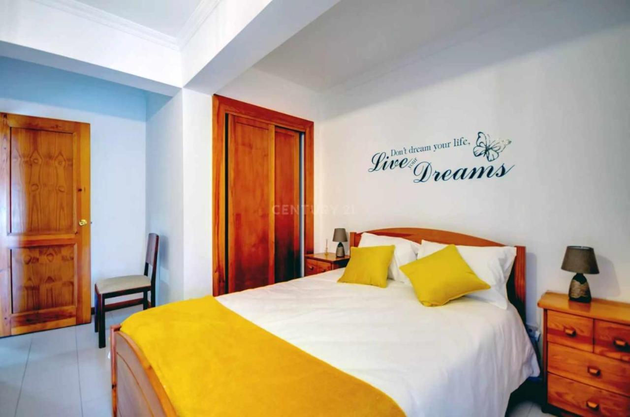Apartamento Marques Назаре Екстериор снимка